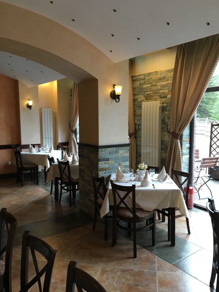 Casa Iris-Hotel & Restaurant 锡纳亚 外观 照片